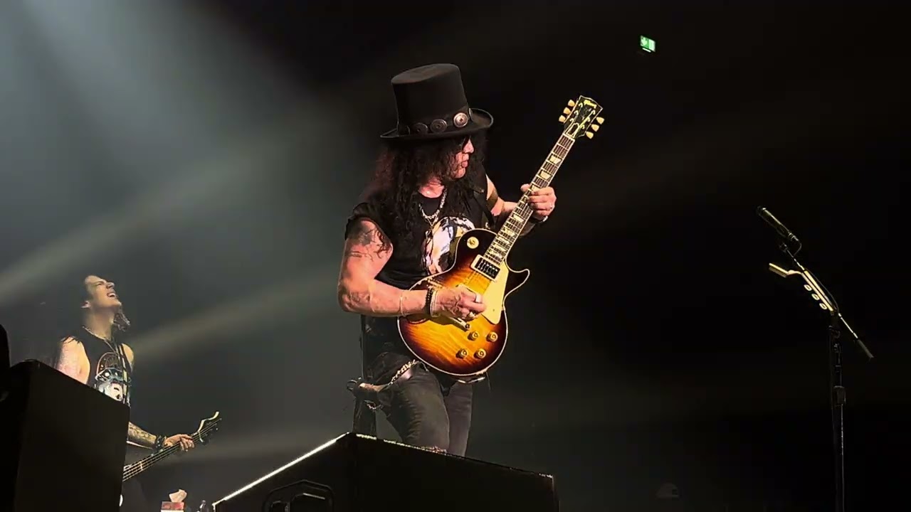 Slash feat. Myles Kennedy & The Conspirators - Slash solo post Wicked Stone (Luxembourg, 26/04/2024)