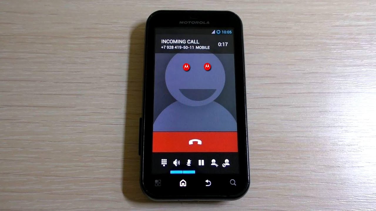 Motorola Defy Incoming Call