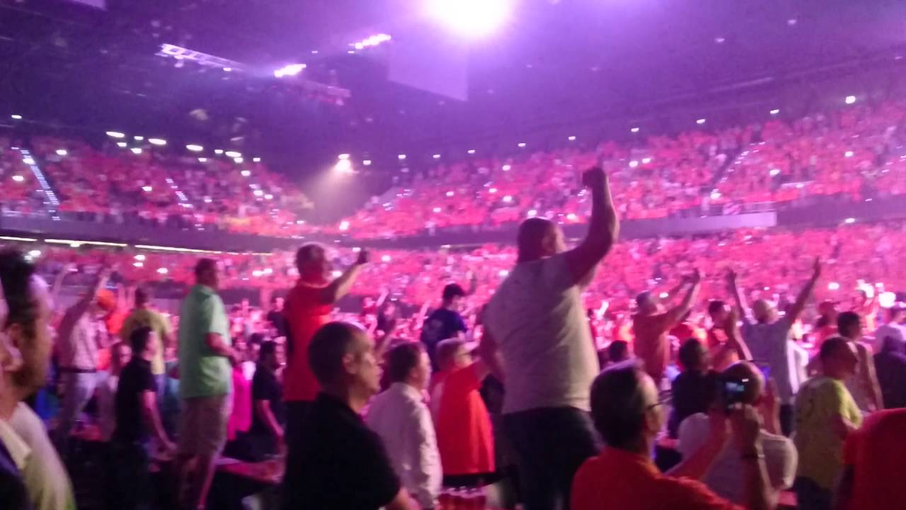 Walk-on Taylor Van Gerwen PDC Premier League Rotterdam Ahoy