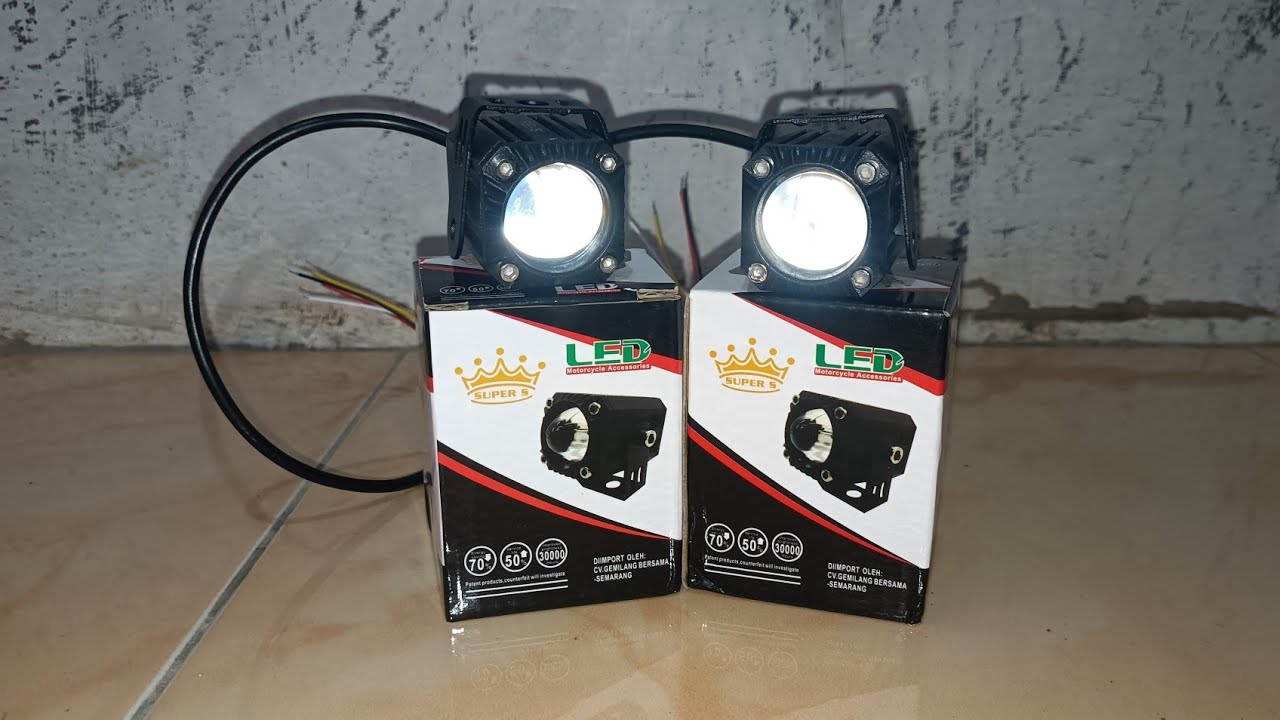 LAMPU TEMBAK D2 LASER SUPER S 1019 WATERPROOF - UNBOXING LAMPU TEMBAK D2 LASER SQL SATU MATA 3 MODE