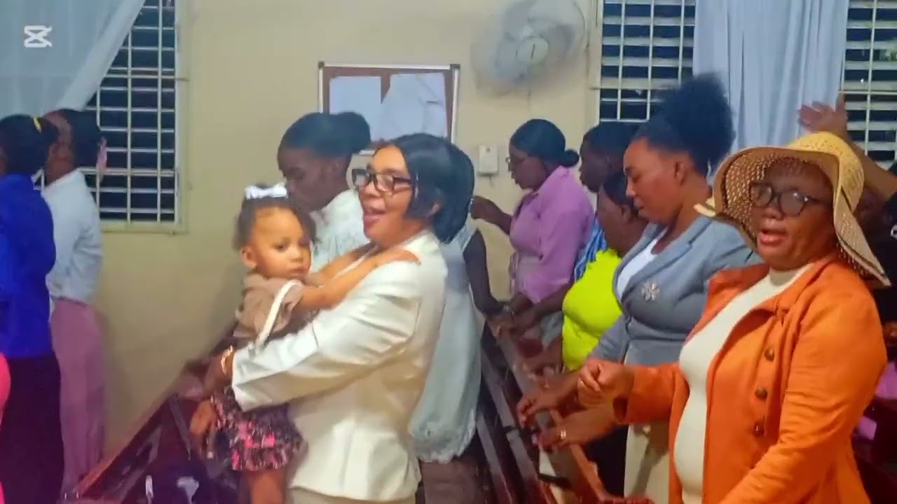 Se Yon Chan jwaye ,Yon nouvel gloriye( fr Michel Volcy)