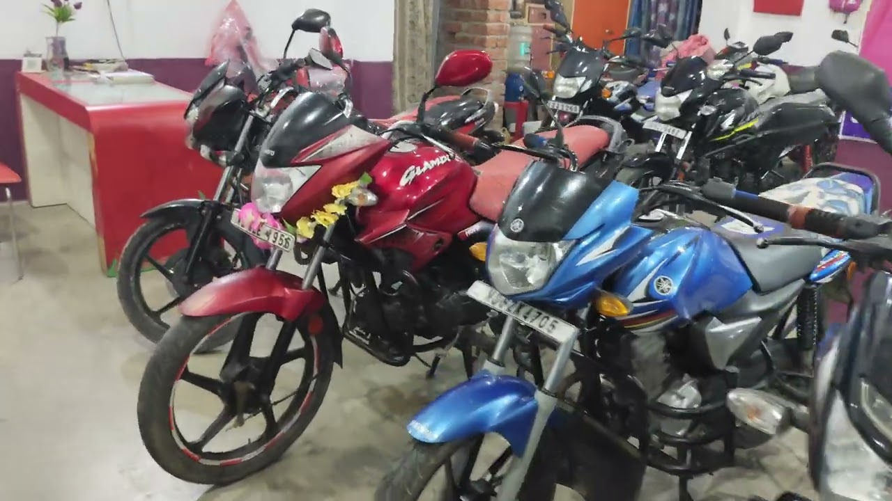 Today Stock in My showroom Old Bike, Scooty & Car. Call me now 🤙-7001604877- 9851103365.