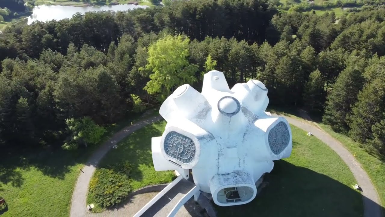 The Makedonium Monument & the Highest Town in the Balkans!
