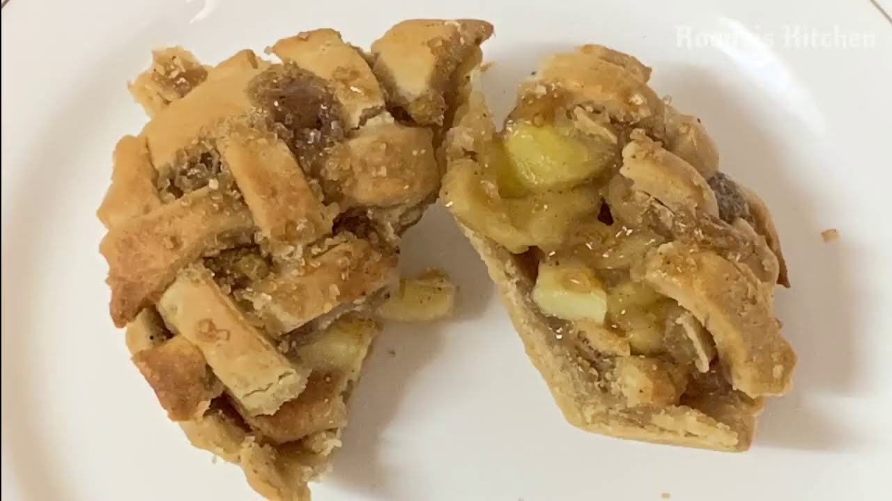 MINI APPLE PIE RECIPE | NO EGG | NO MAIDA | WHOLE WHEAT APPLE PIE | Homemade Pie from scratch