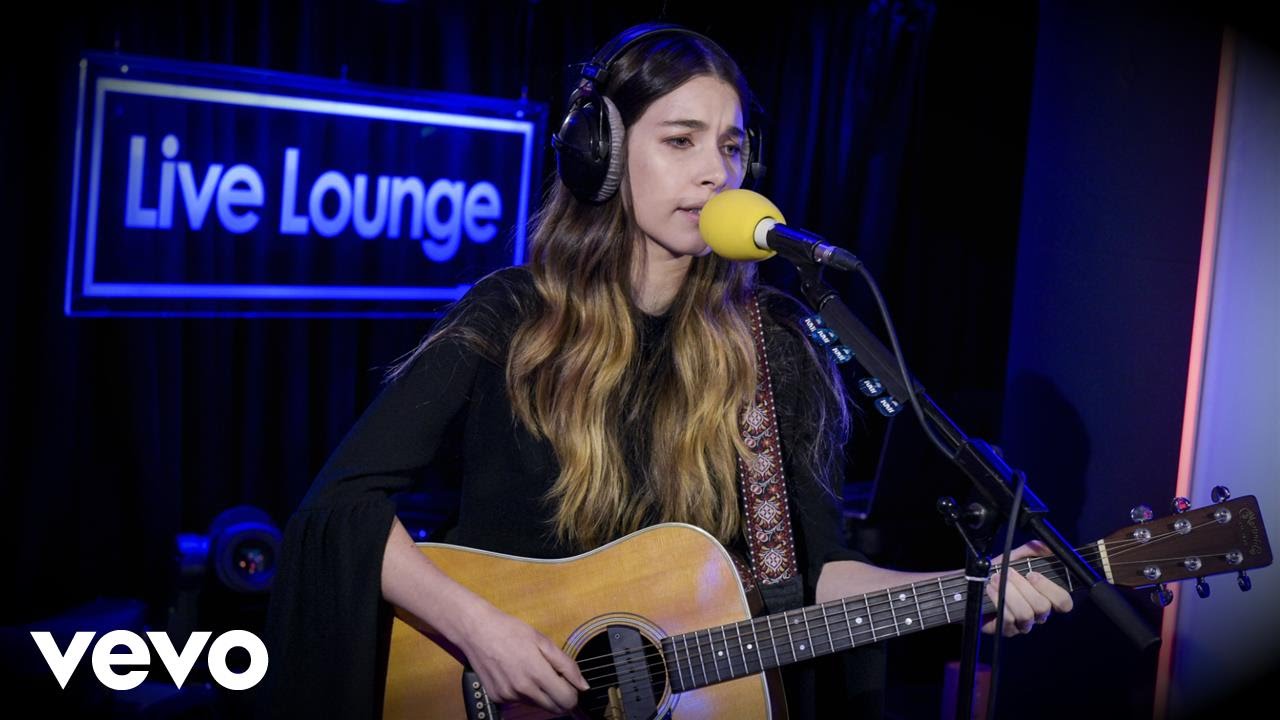 HAIM - Want You Back in the Live Lounge