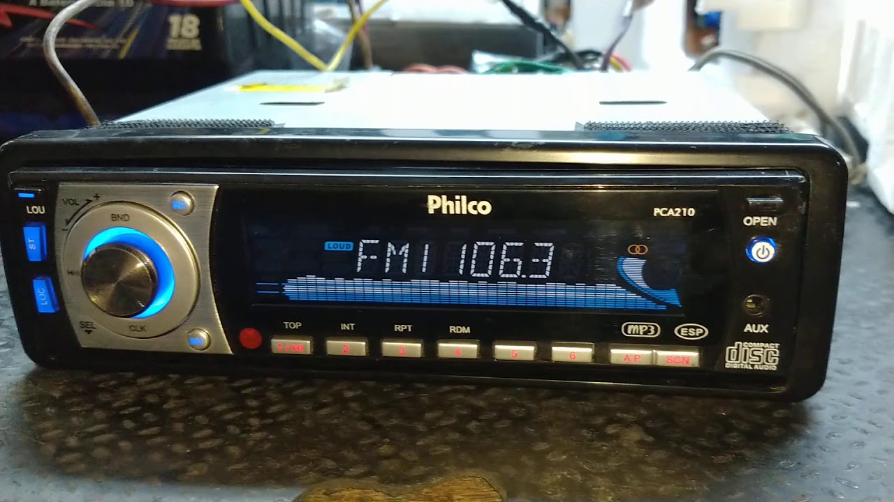 Toca cd carro Philco a venda! Semi novo