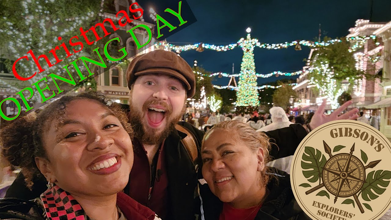ALL NEW Food+Drinks Opening Day of Christmas at Disneyland