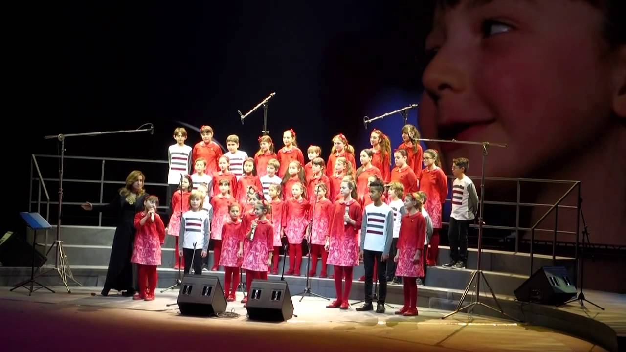 Together We Feed The World - Piccolo coro a Shanghai, Cina 2016