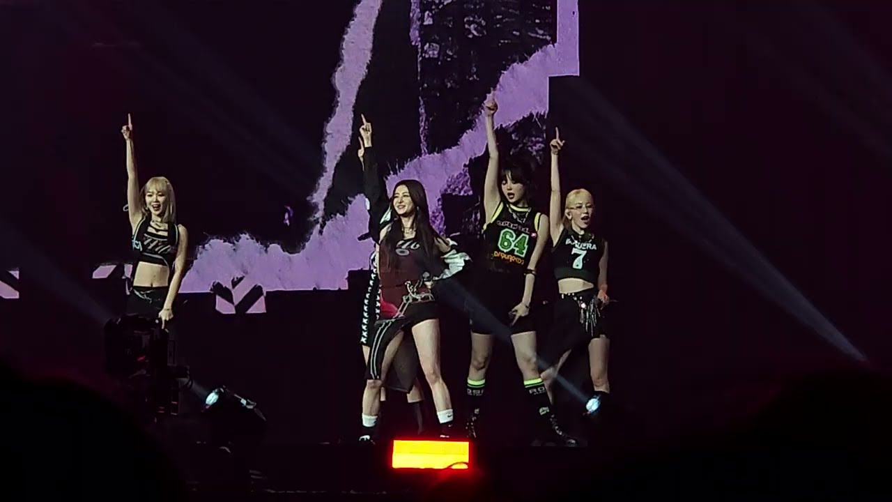 240615 르세라핌(LE SSERAFIM) - No celestial + smart / 위버스콘(Weverse Con Festiva)