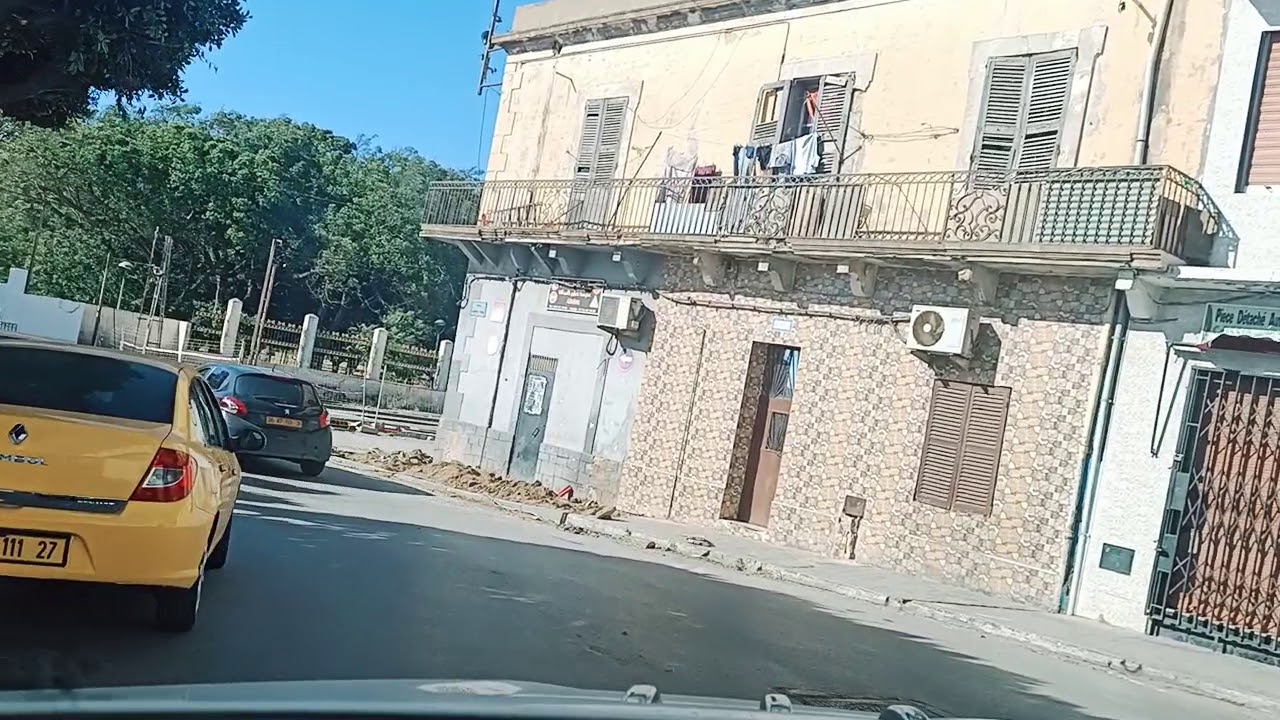 Cheikh Maazouz Bouadjadj Allah Yaetih Sahtou... Refda Khloufia associée à BenMsayeb..