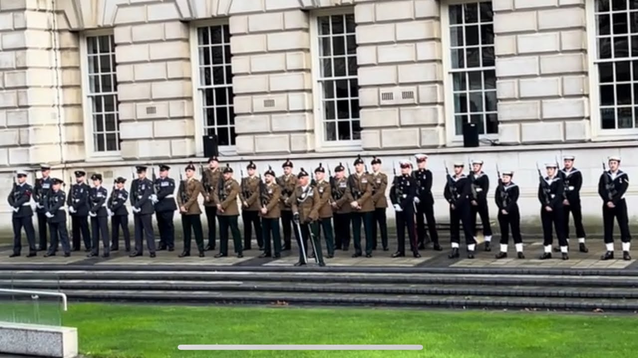 REMEMBERING THE FALLEN IN BELFAST,CITY HALL 9/11/25 NORTHERN IRELAND #belfast #remembrance #soliders