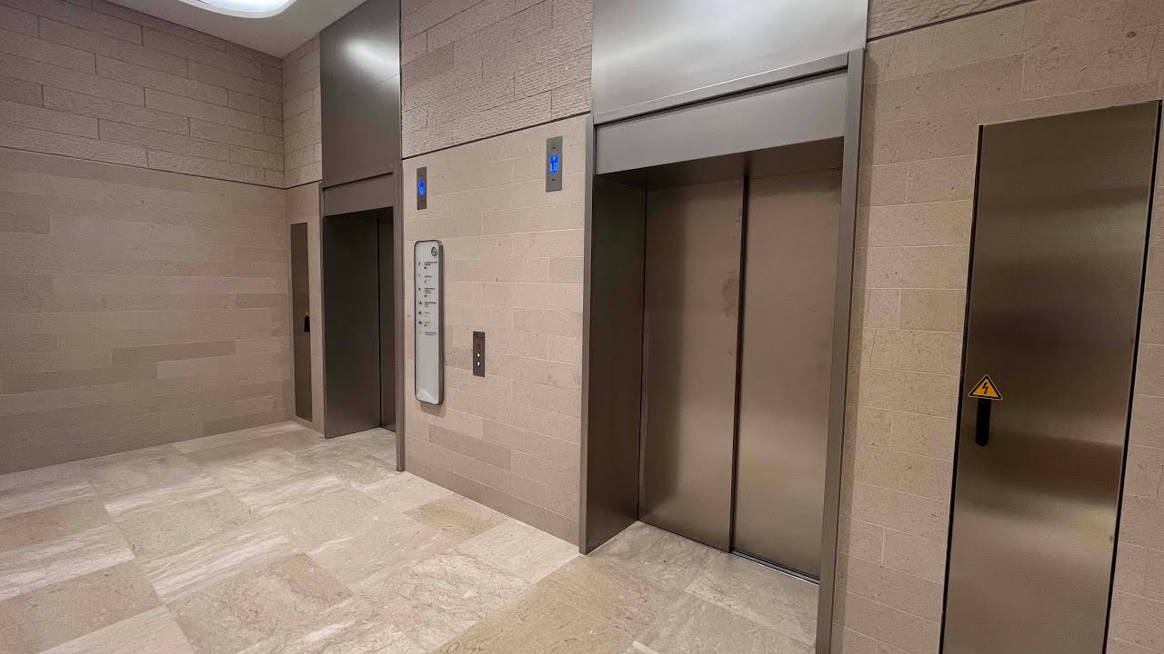 BRAND NEW Liftronic lift (Left, Bank B) @ Chatswood Chase