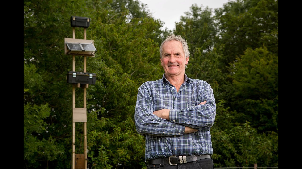 Man Sets Up His Own 4G Antennae, In Order To Get Broadband To His Remote Farm