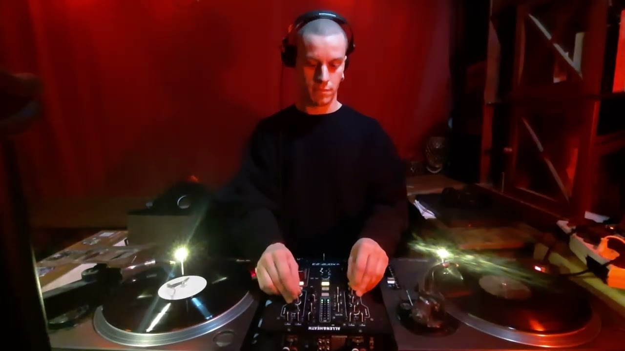 Tuesday Club - Gigi Braun - 3 February