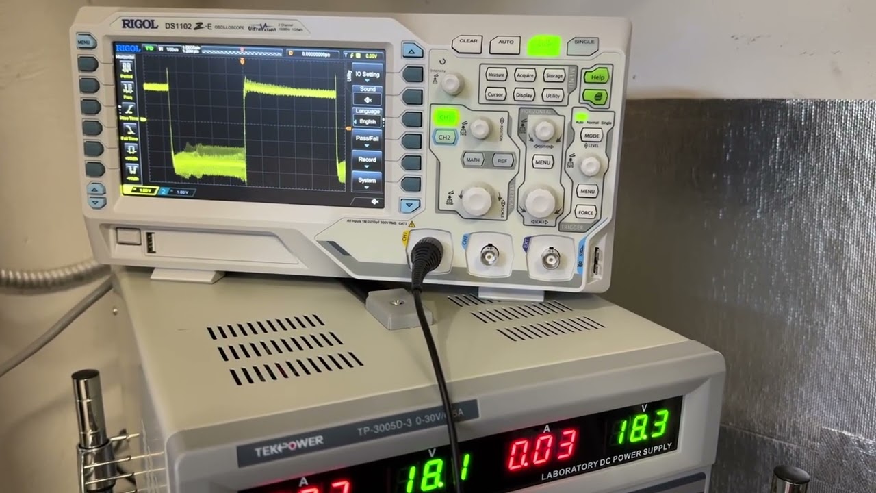 Tuning frequency response of 1 GΩ transimpedance amplifier