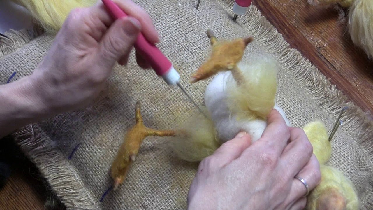 Needle Felting a Duckling 3: Fluffing and Finishing
