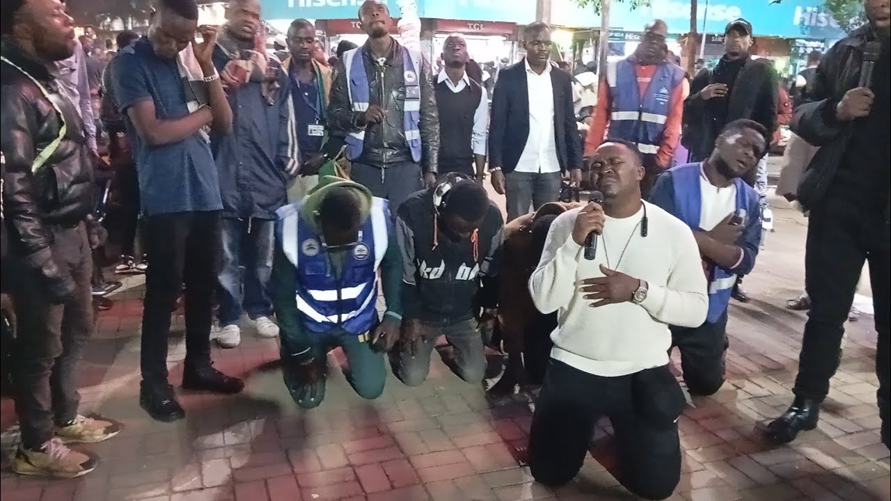 WHEN NAIROBI STREET SURRENDER IN WORSHIP IN 