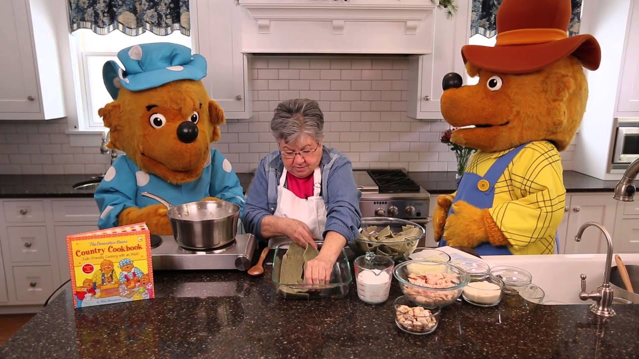 Cooking with The Berenstain Bears: Green Noodle Lasagna