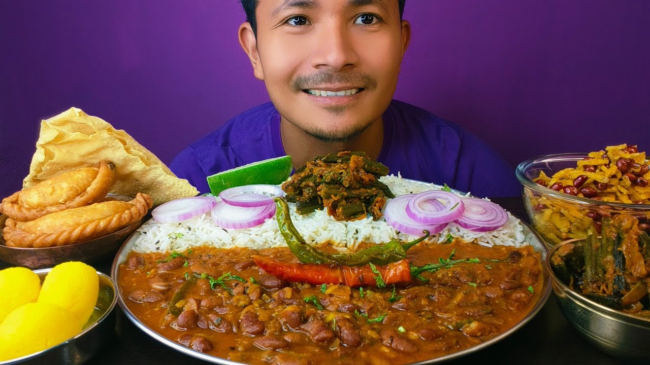 Eating Rajma with Jeera Rice | Masala Bhindi ki Sabji | Aloo Bhujia | Mawa Gujiya | Komala bhog  
