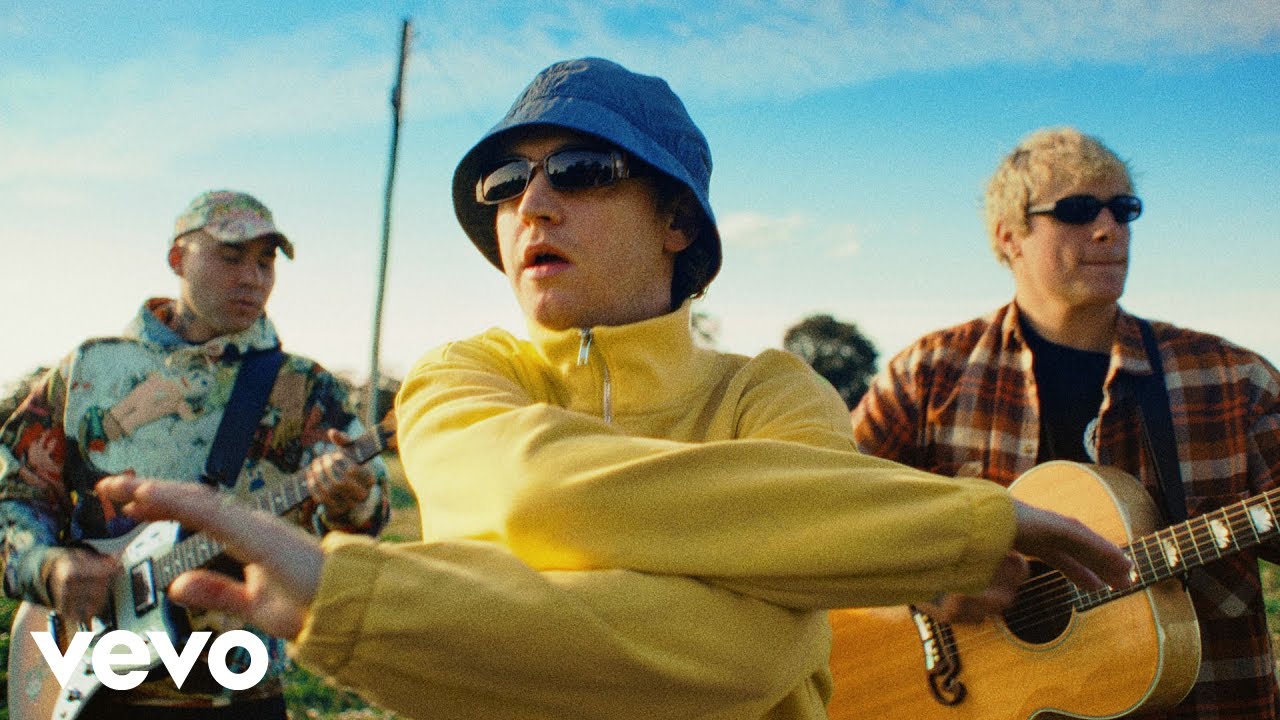 DMA'S - Everybody's Saying Thursday's The Weekend