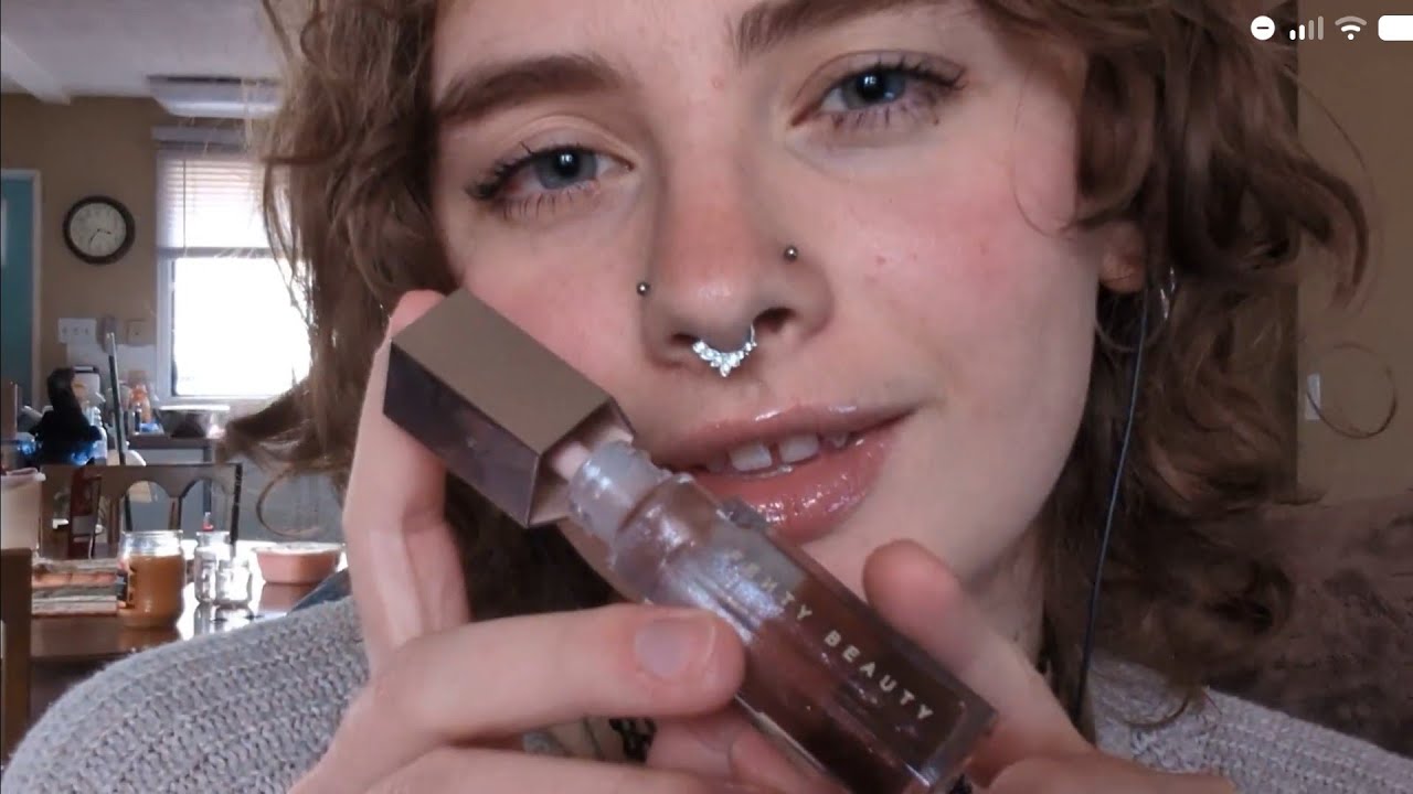ASMR 300$ Fenty Gloss Bomb Haul (sticky, lipgloss painting, mouth sounds, tapping)