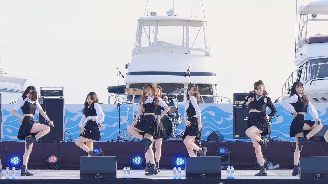 [4K] 180602 위키미키 전체 직캠 (Weki Meki) - Iron Boy @힐링콘서트(전곡항)/Fancam By 쵸리(Chori)