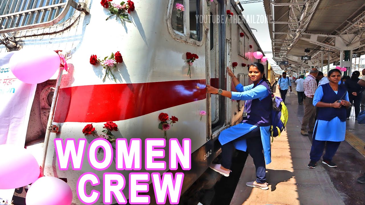 Woman Loco Pilot drive the Train #trainvideos #indianrailways #locopilot #woman
