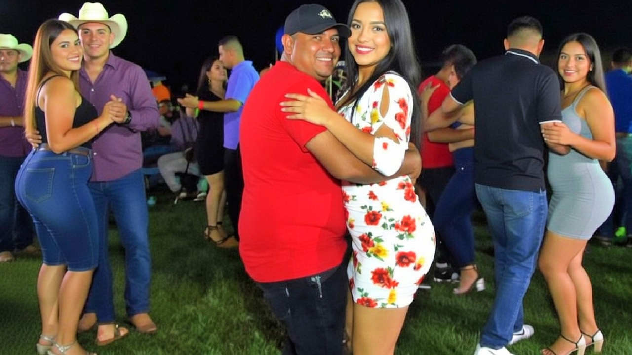 Llevame p'al rancho PAPA, para bailar estas chulas canciones rancheras |Ajuchitlan del Progreso