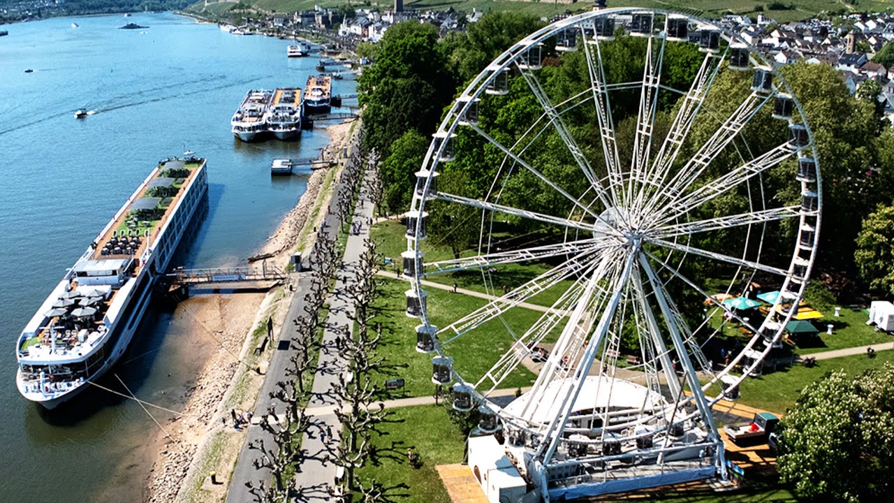Rüdesheim am Rhein eine Fahrt mit dem Riesenrad im Hafenpark  Juno 2025