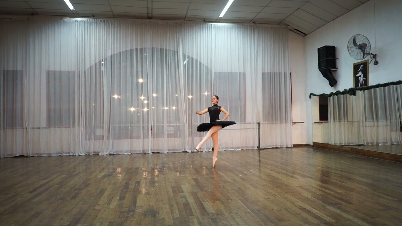 Paloma Ramirez - Grand Pas Classique Variation