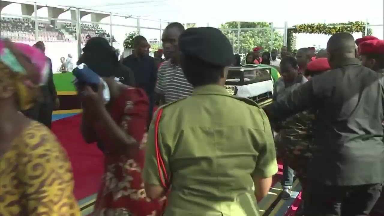 MWILI WA HAYATI DKT. JOHN POMBE MAGUFULI UKIAGWA NA WATANZANIA, UWANJA WA UHURU
