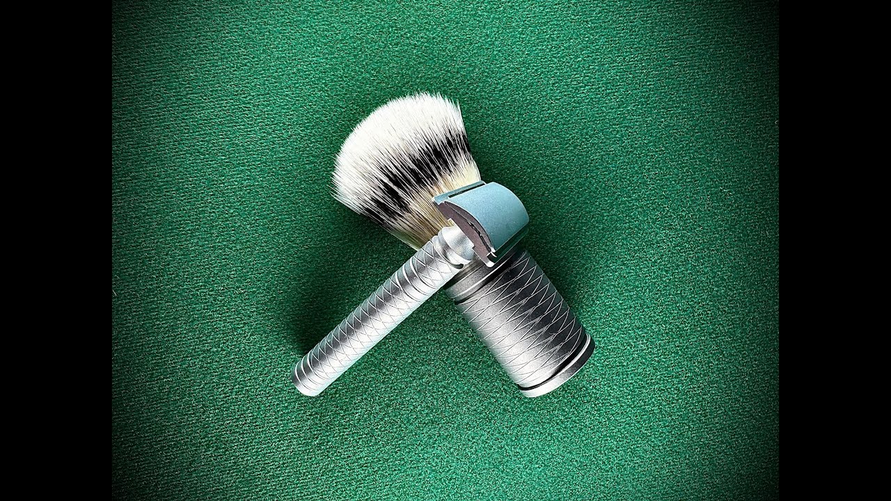 THE NEW SHIELD AC/SE RAZOR