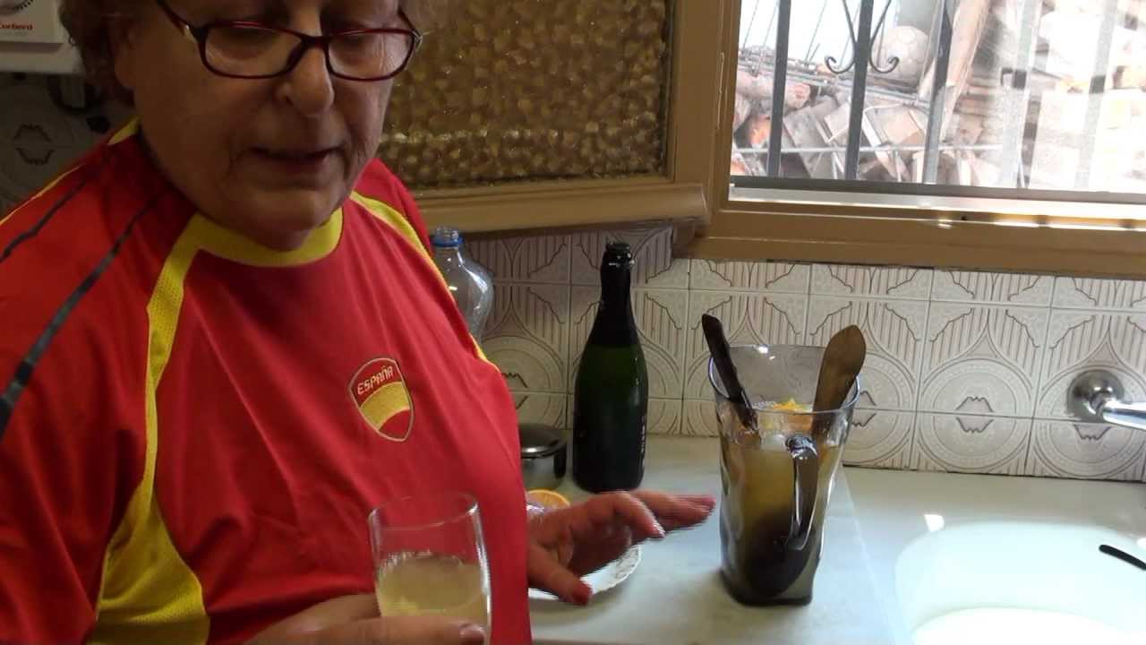 Sangría de cava por la roja Vídeo receta 1 Aquí cocinamos todos. Cooking recipe