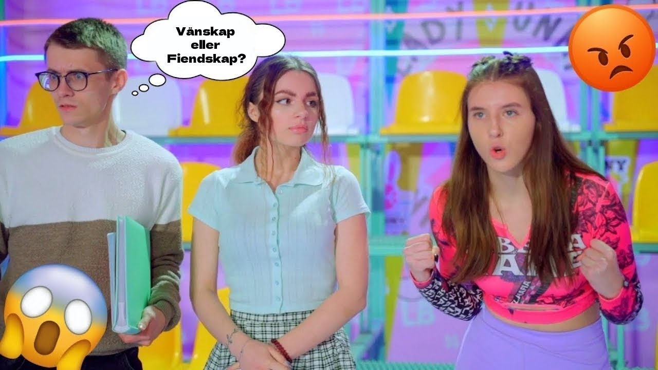 När Basketspelare Möter Cheerleaders: Vänskap eller Fiendskap? 😯 Söta Diana