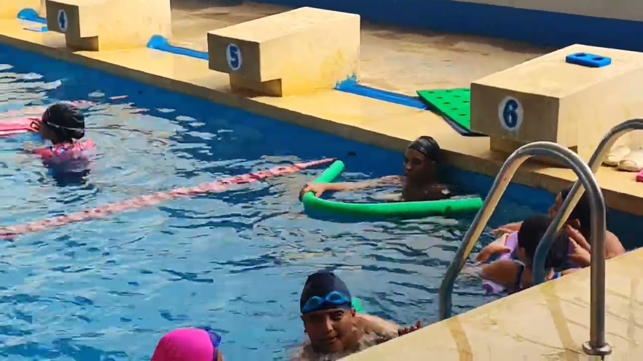Entrenamiento Natación, Bryan 