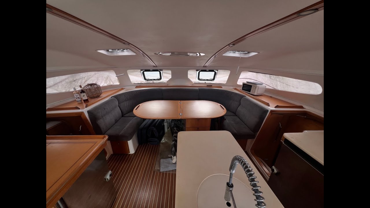 Nautitech 44 Int video