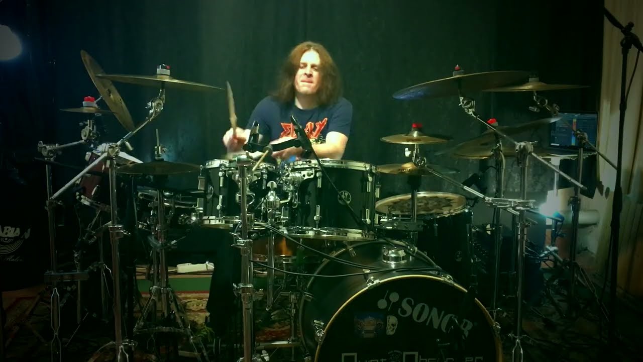 Lost in space (quiet Observer) drum playthrough variation