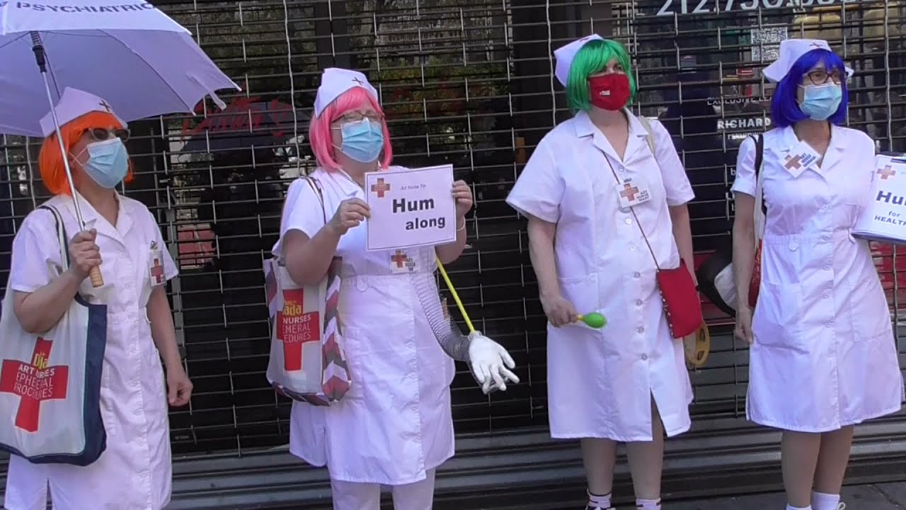 Day de Dada Art Nurses  - Hum