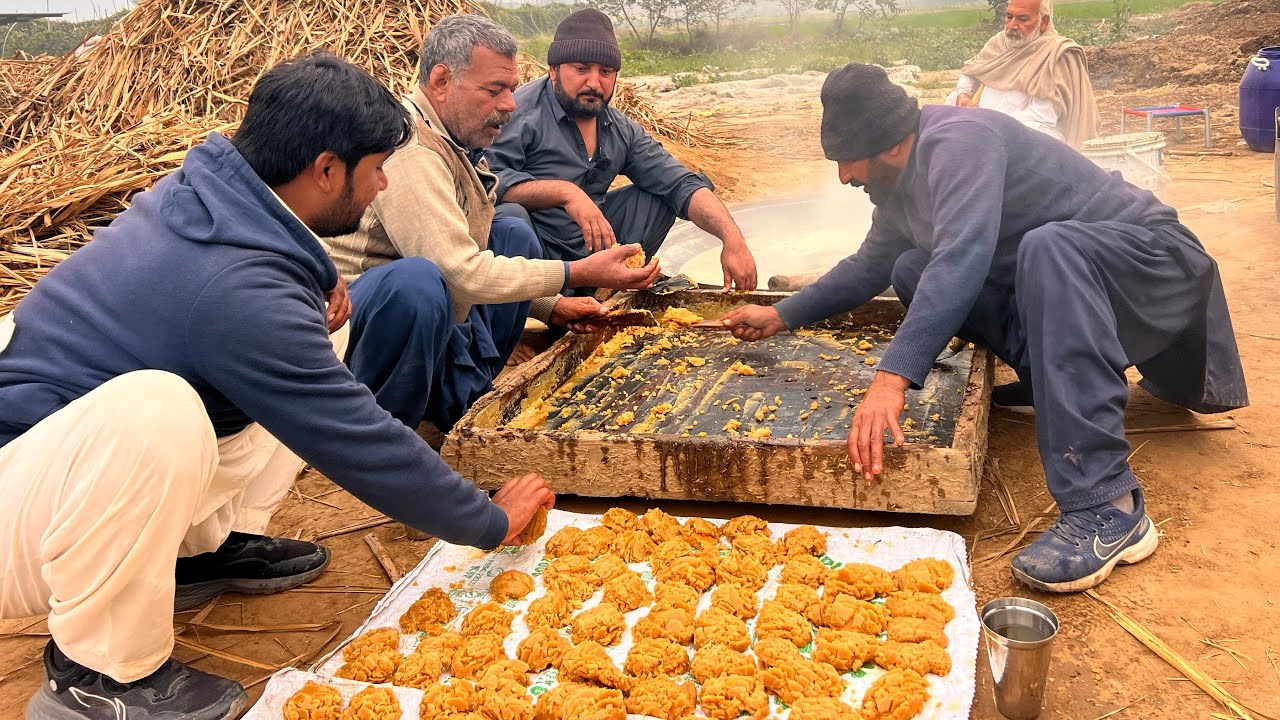 Organic Gurr bger masaaly to | Pat vch Aalu, Shaqarkandi te gaajar sut k pakai | Anjum Saroya