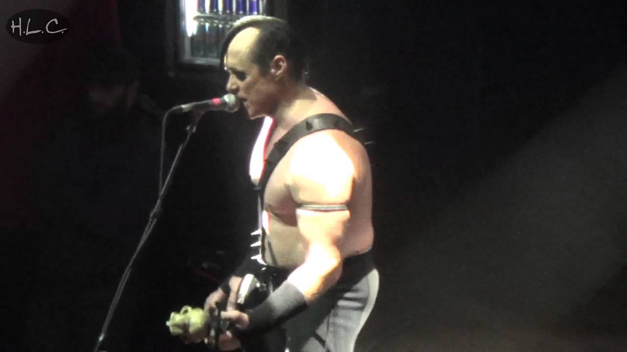 Misfits - Descending Angel [live 2014 Athens, Hellas]