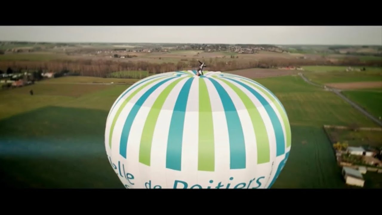 Record du monde aérien - Debout sur une Montgolfière jusqu'à 1200 m d'altitude !