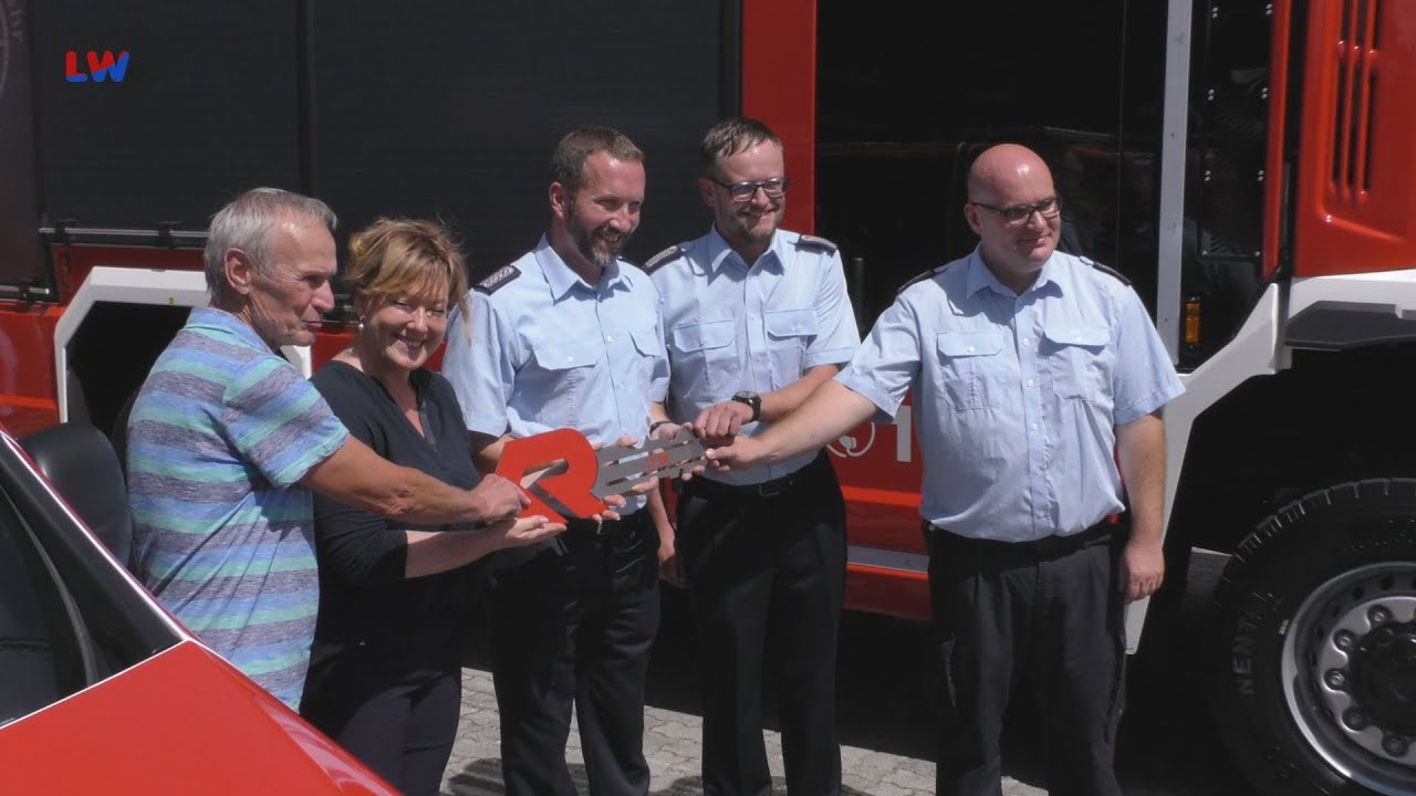 Elsterwerda: Neue Fahrzeuge für die Feuerwehr - LAUSITZWELLE
