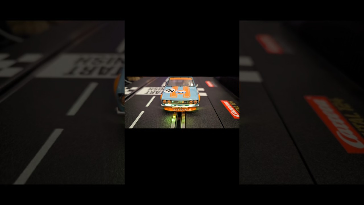 Revoslot Datsun 510 Gulf Design - Umbau auf Carrera Digital 132
