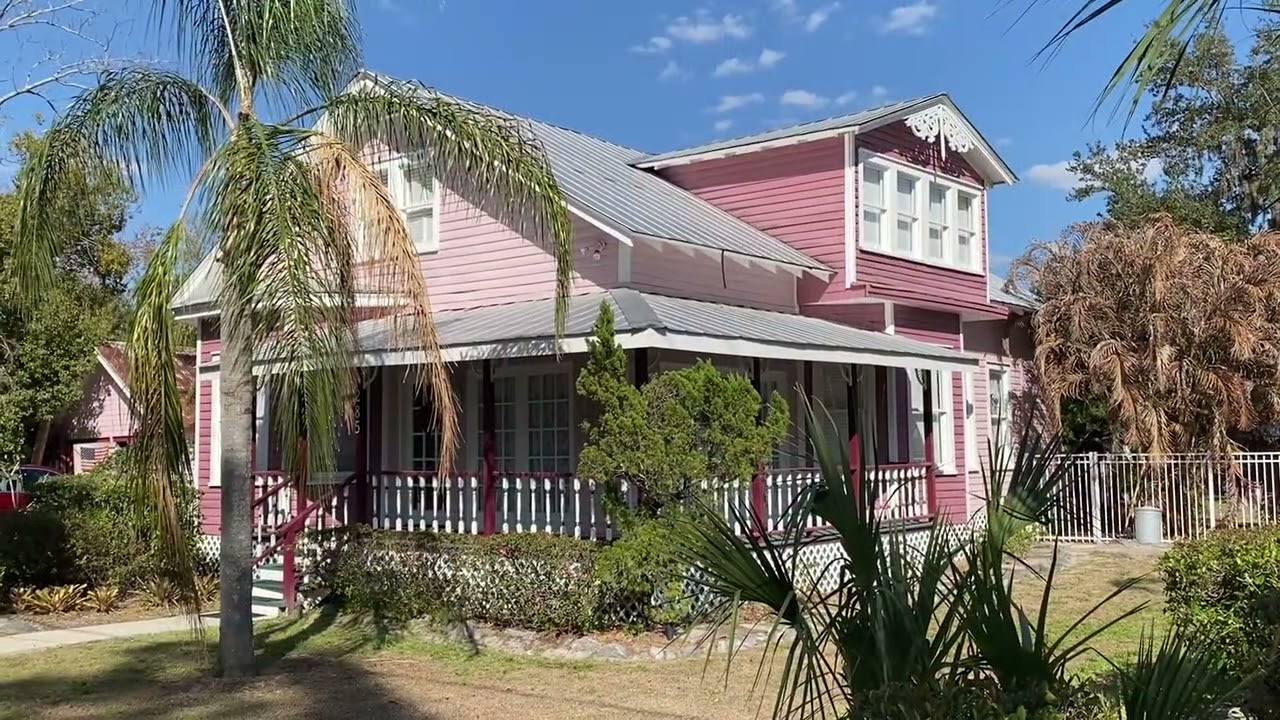 Station Master’s House *** (1919), Chuluota, Florida