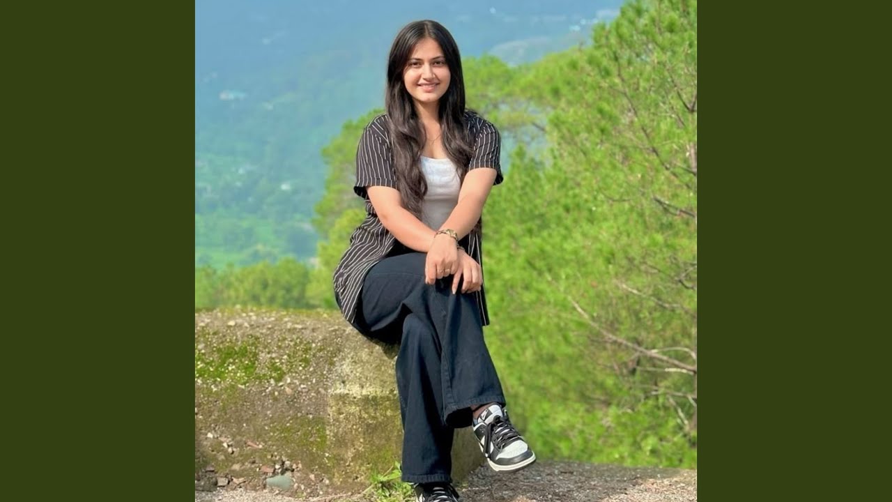 Mile Tumshe Bichhad Ke