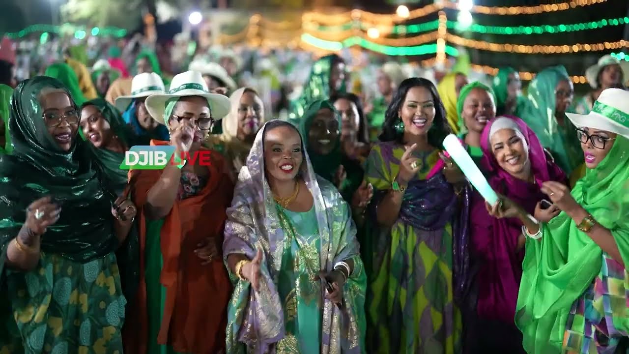NIN SHISHEEYE URAXLAYNAYA || Aamin Faarax, Yaxye Adiqaadir, Ikraan Maxabe & Hassan Omer