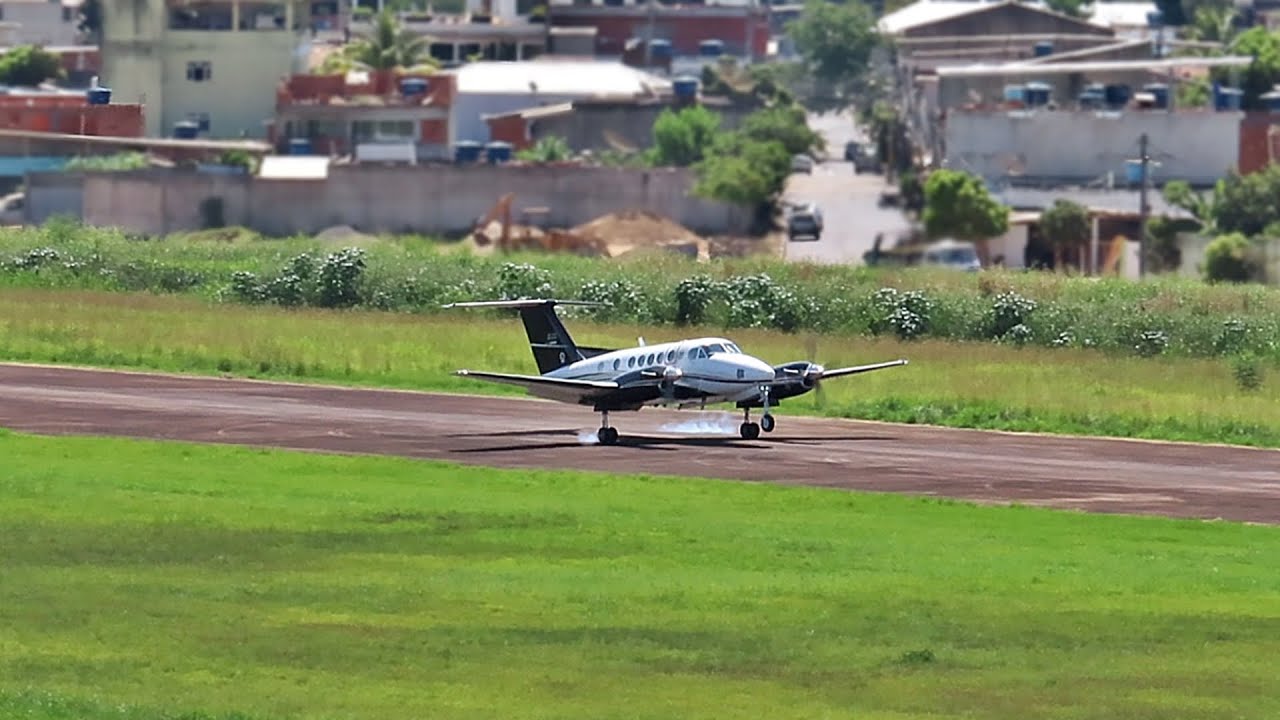 Beechcraft 200 Super King Air Pousando em Itaperuna RJ