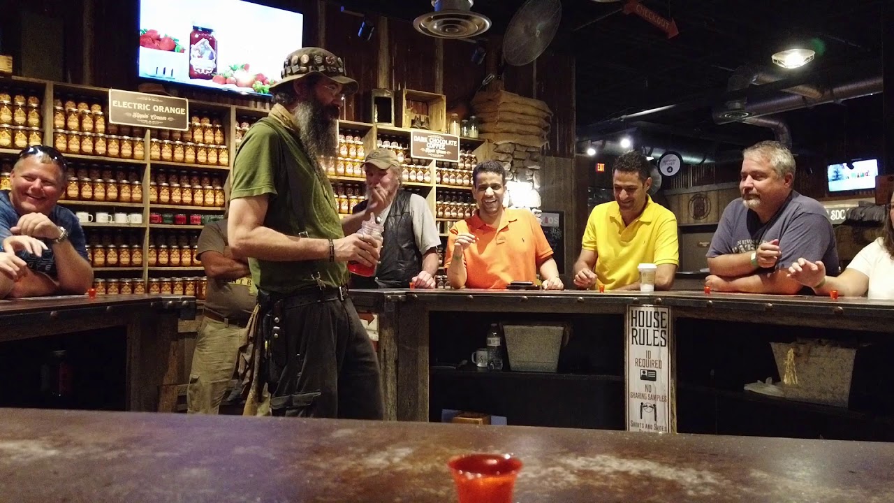 Gatlinburg - Sugarlands Distilling Co moonshine tasting (July 28, 2019)