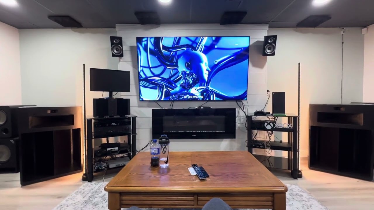 My Klipsch la scala’s are back and with new Polk subwoofer’s!