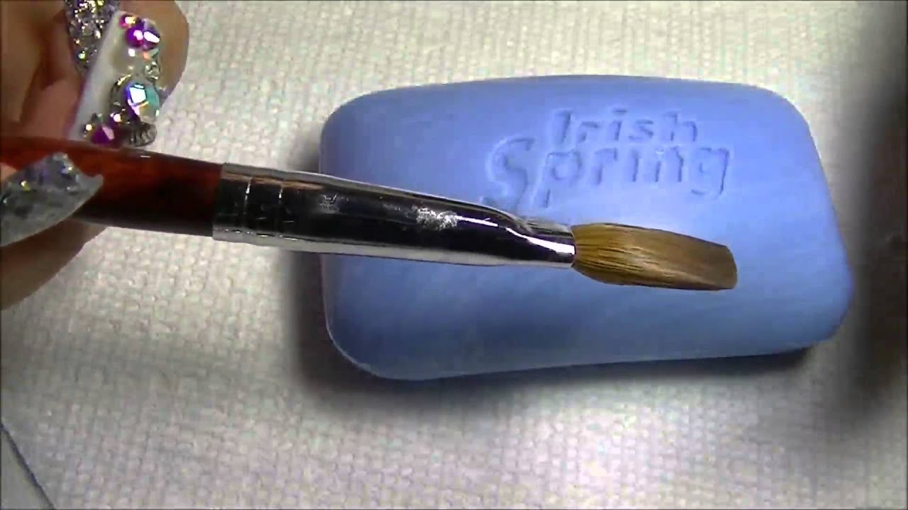 How to flatten or reshape your acrylic brush